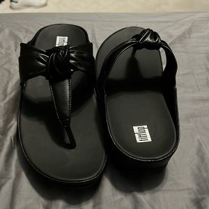 NWT! Fitflop Black Leather Sandals